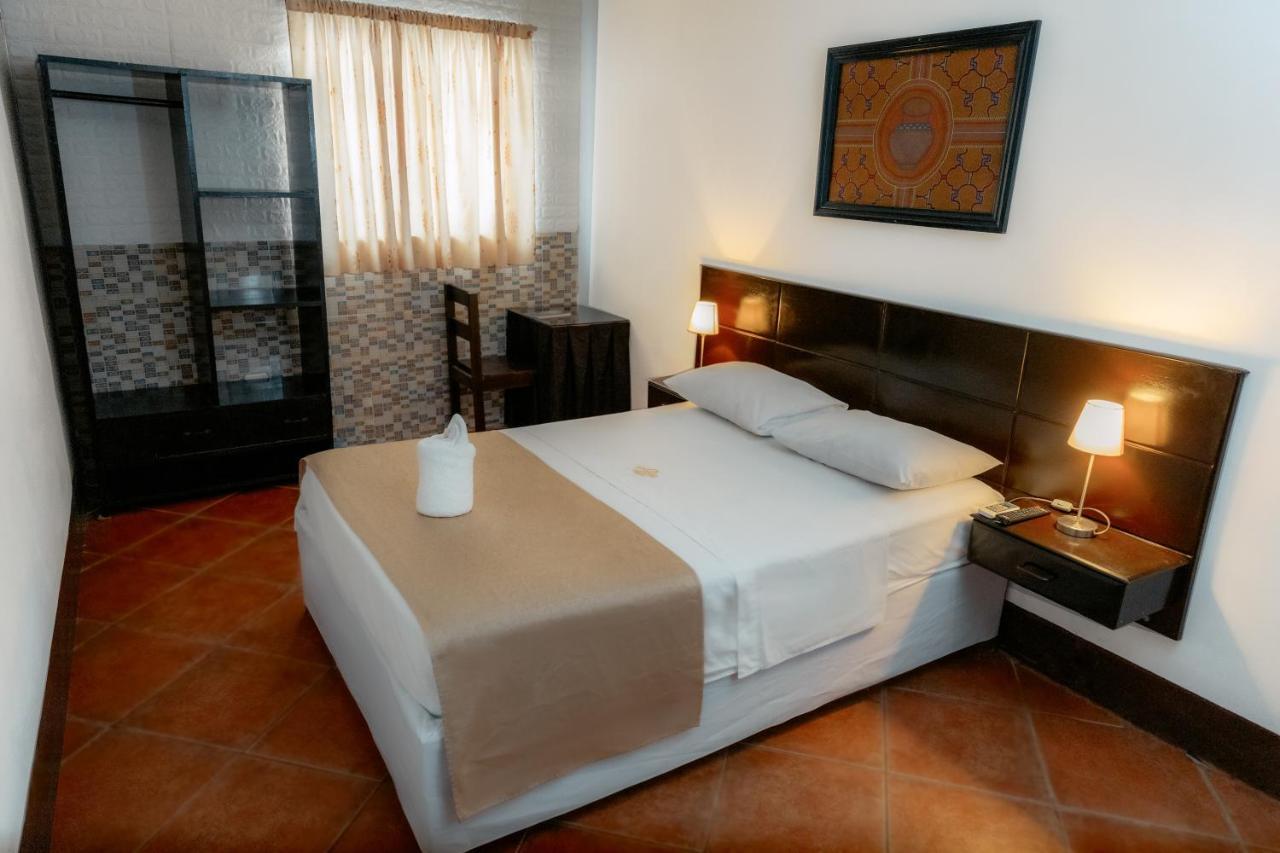 El Cauchero Hotel Iquitos Exteriér fotografie